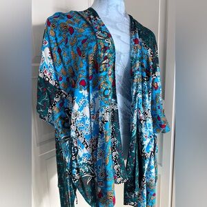 Suzanne Betro cover-up XL